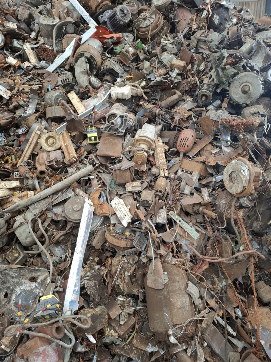Reciclaje de cables y motores eléctricos